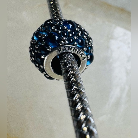 Authentic Retired Pandora Shimmering Droplets with London Blue Crystal S925 Ale - Picture 3 of 12